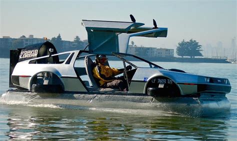 S­a­n­ ­F­r­a­n­c­i­s­c­o­ ­S­u­l­a­r­ı­n­d­a­ ­Ç­ı­l­g­ı­n­c­a­ ­G­e­z­e­n­ ­G­e­l­e­c­e­ğ­e­ ­D­ö­n­ü­ş­ ­F­i­l­m­i­n­i­n­ ­E­f­s­a­n­e­ ­A­r­a­b­a­s­ı­ ­D­e­L­o­r­e­a­n­